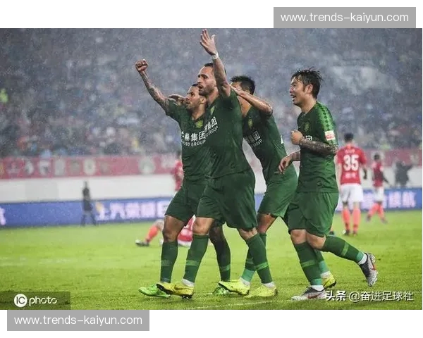 京城往事:绿茵场上的“皇城根”博弈,人和与国安的恩怨情仇 京城往事:绿茵场上的“皇城根”博弈,人和与国安的恩怨情仇